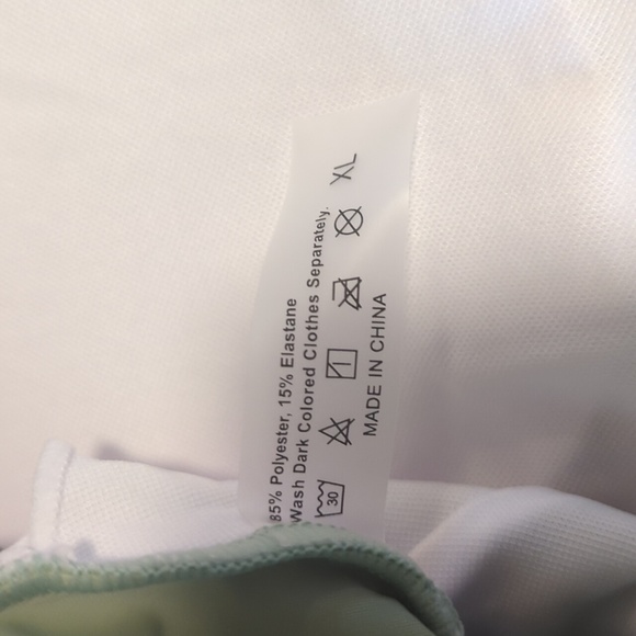 Swimsuit - Picture 6 of 6